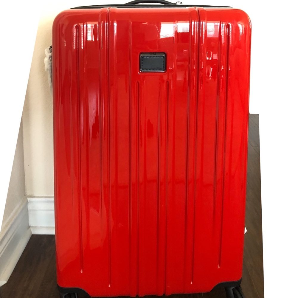TUMI V3 EXT TRIP 30" EXPANDABLE RED ****SOLD****